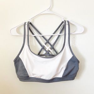 Athleta Fully Focused Sports Bra Sz L